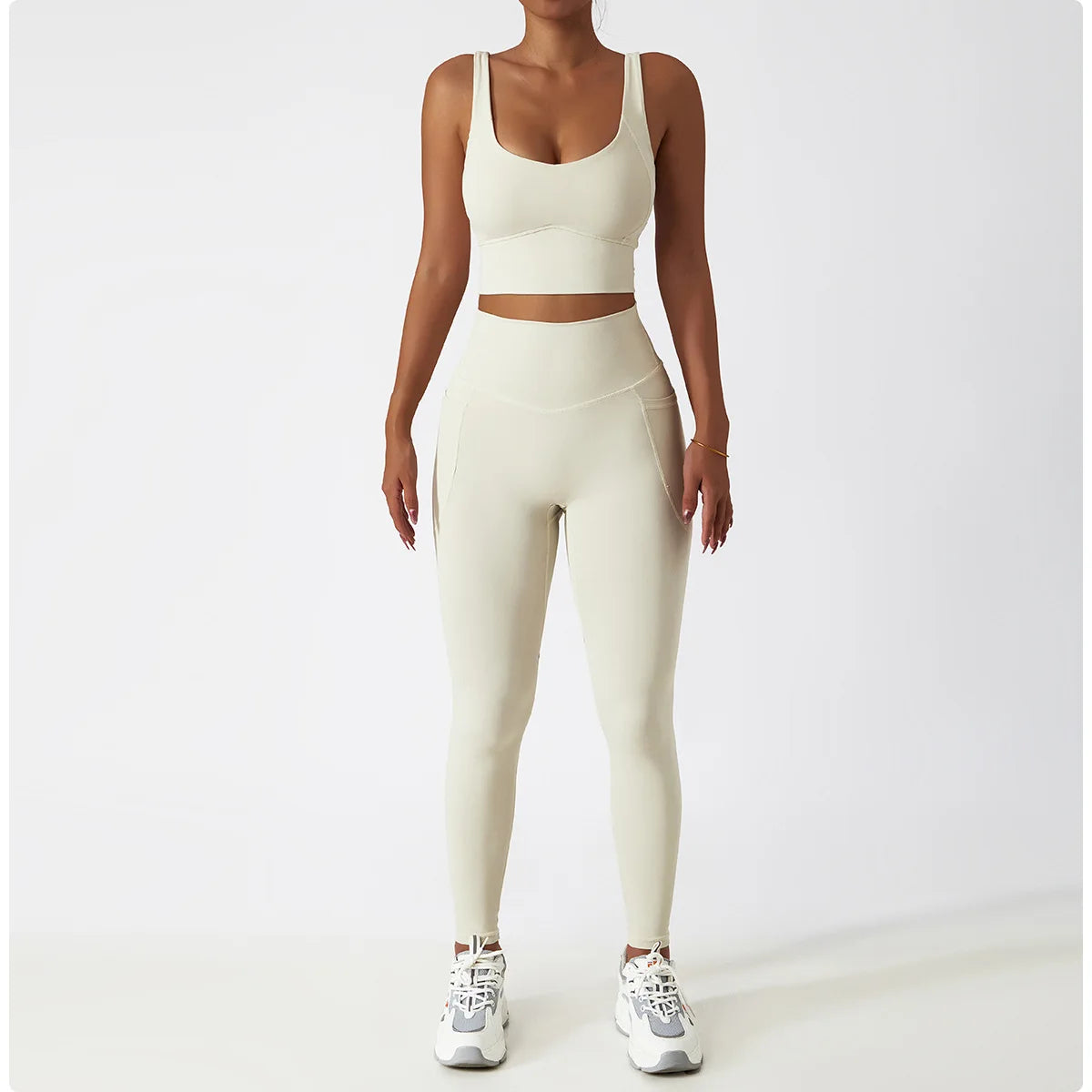 Women’s High-Support Sports Bra with Chest Pad